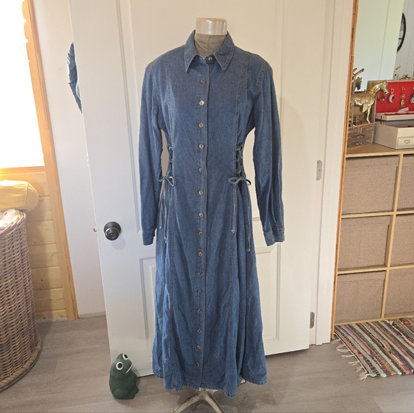 Forenza Dresses & Skirts - Vintage Forenza Denim Western Long Sleeve Button Down Maxi Dress, SIZE 10